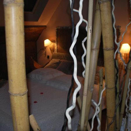 Chambres D Hotes ,Hotel ,Secret D'Une Nuit A Vicq Pres De Onnaing,Avec Piscine Oda fotoğraf